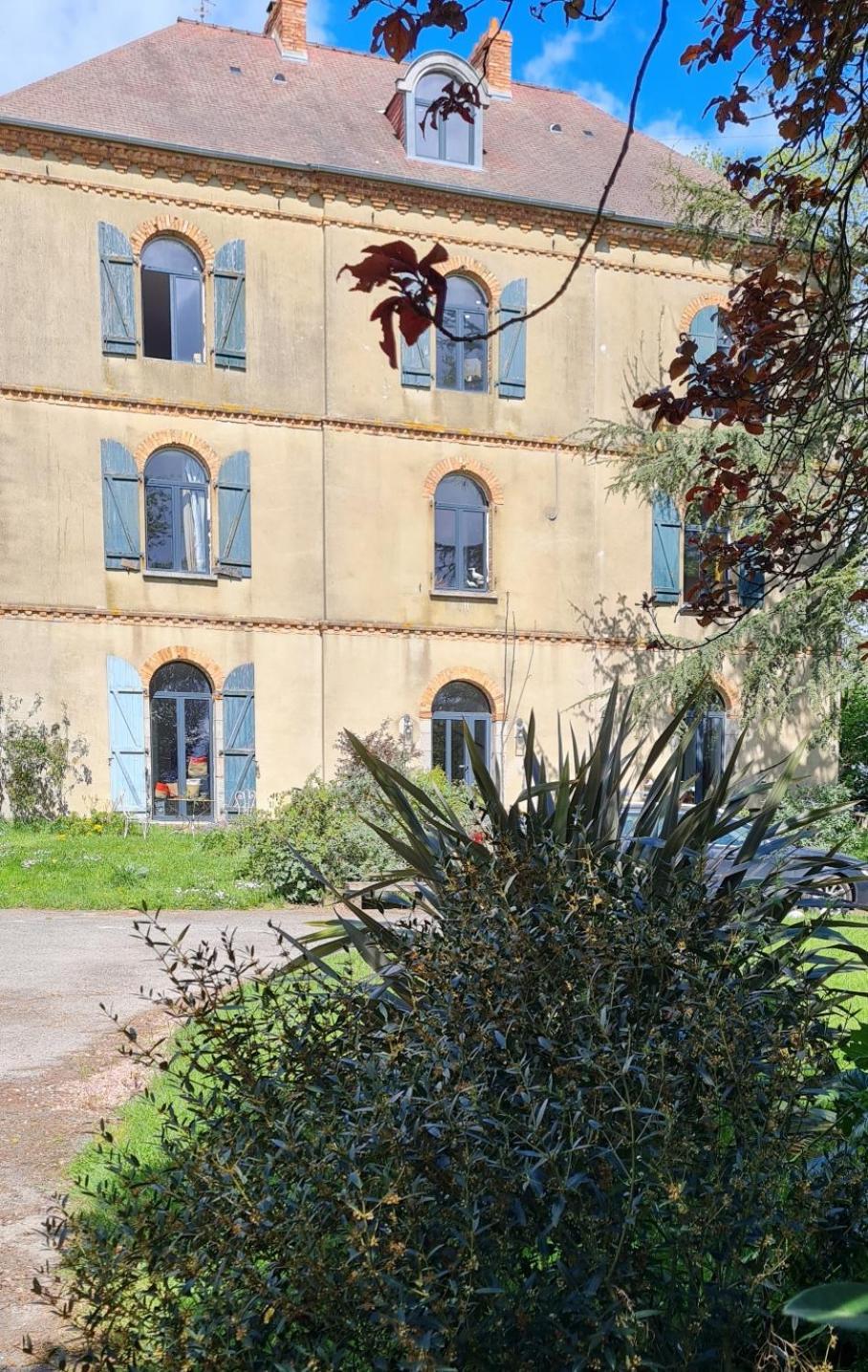 Manoir Du Haut Jusse Vezin-le-Coquet Eksteriør billede